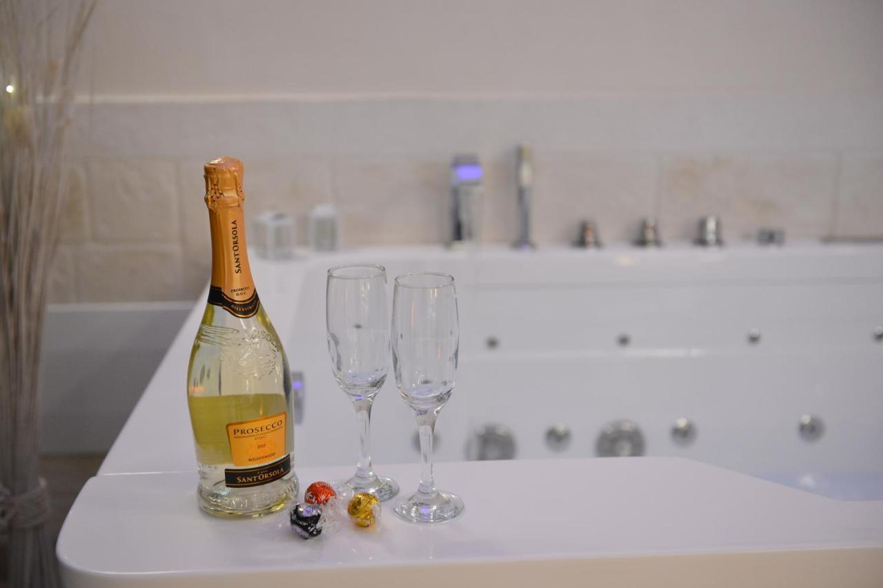 Suite Laurel Spa Con Idromassaggio 파사노 외부 사진